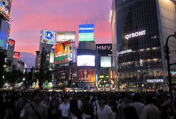 渋谷スクランブル交差点