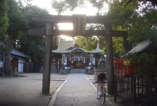 阿遅速雄神社