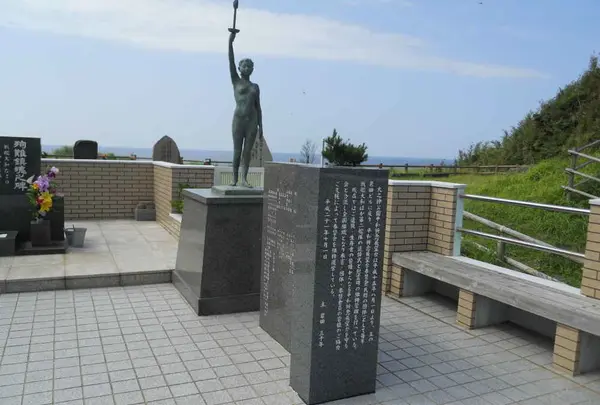 枕崎の火之神公園の平和祈念展望台(戦艦大和殉難鎮魂之碑)の写真・動画_image_131009