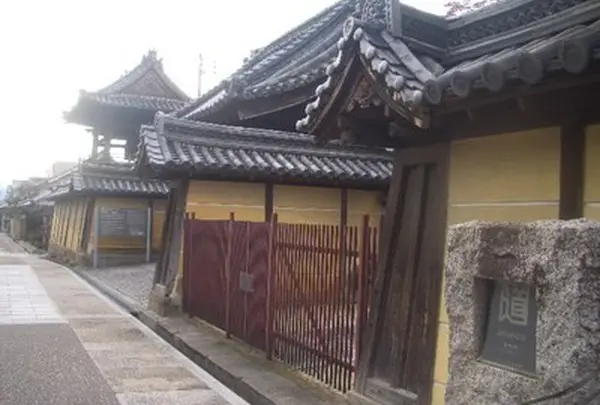 興正寺富田林別院