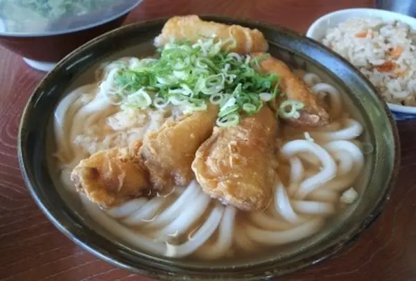 牧のうどん空港店
