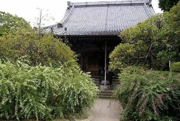 宝戒寺