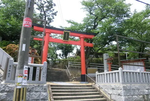 市軸稲荷神社
