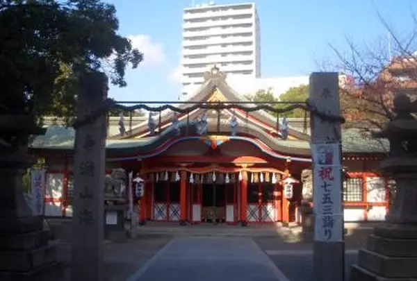 玉造稲荷神社