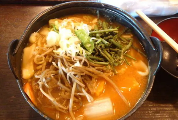 小作 石和駅前通り店