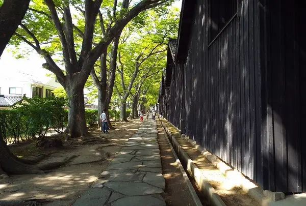 山居倉庫