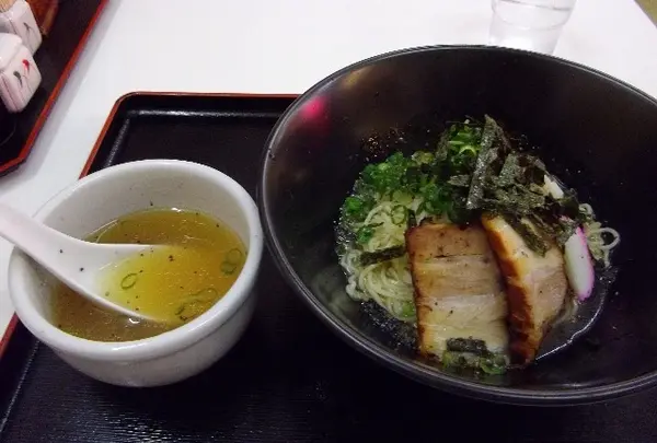 麺食堂