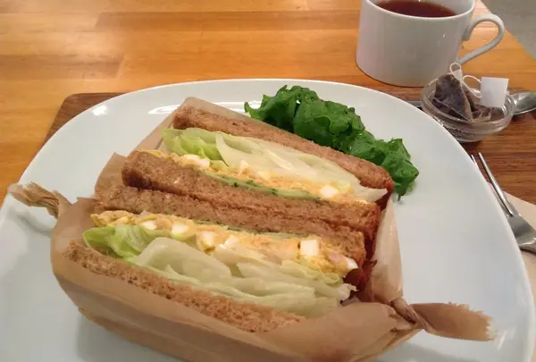 パンとカフェ　えだおね
