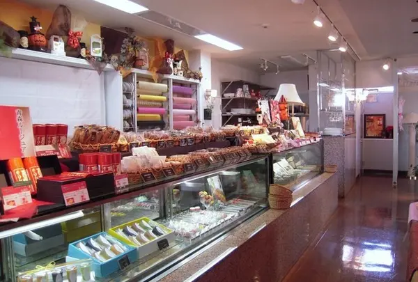 アルパジョン洋菓子店