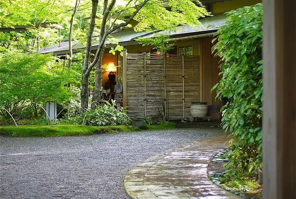 亀の井別荘