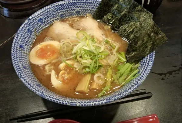 上野 戸みら伊本舗