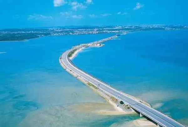 平安座島