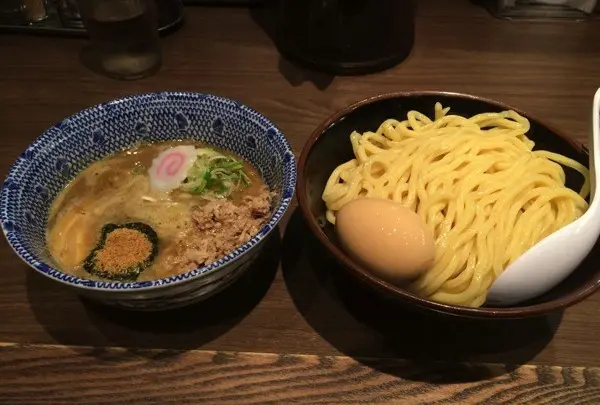 六厘舎 TOKYO スカイツリータウン・ソラマチ店