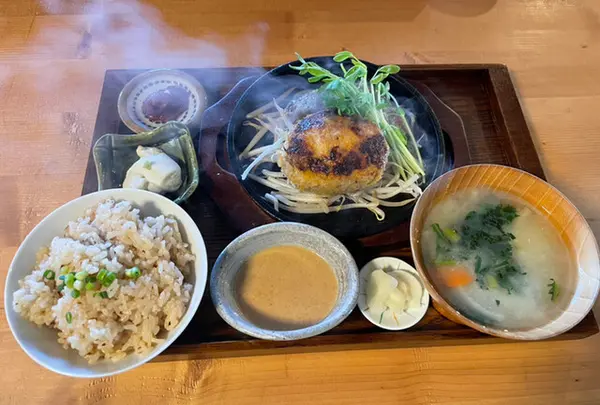 皕 - HYOKU - (ひょく)