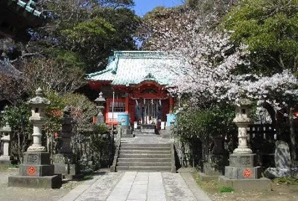 海南神社