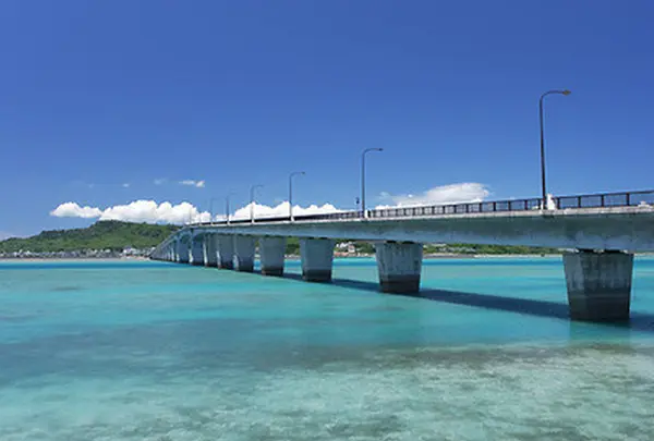 海中道路