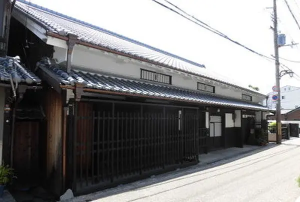 小野平右衛門家