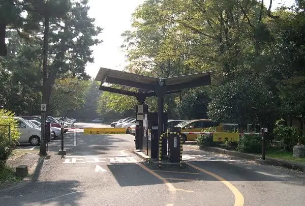 清和院 東駐車場