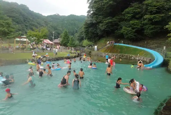 グリーンピアなかがわ　キャンプ村