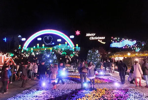 あしかがフラワーパーク