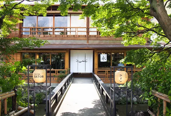 PASS THE BATON KYOTO GION