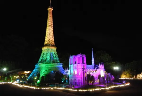 東武ワールドスクウェア