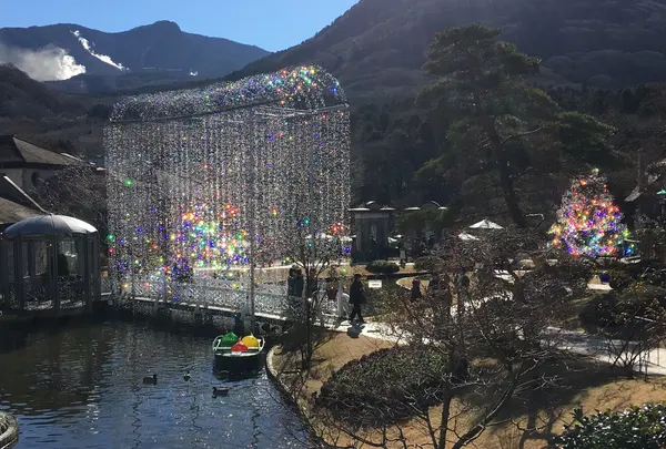 箱根ガラスの森美術館