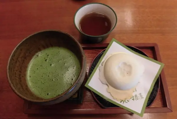 うぐいす茶屋