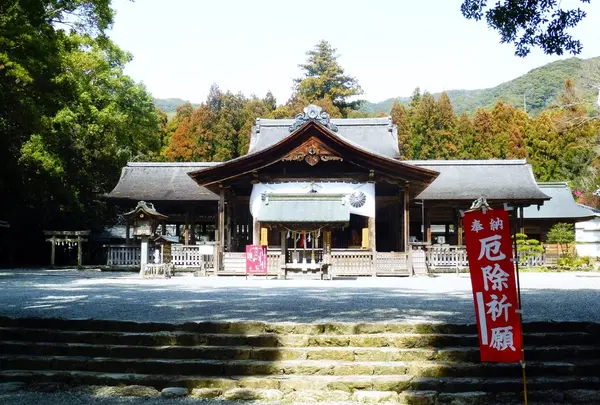 土佐神社