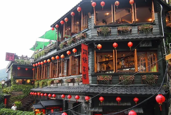 九份 阿妹茶酒館 (阿妹茶楼)        キュウフン   ジォウフェン