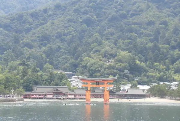 厳島神社