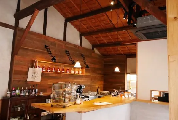 knot café
