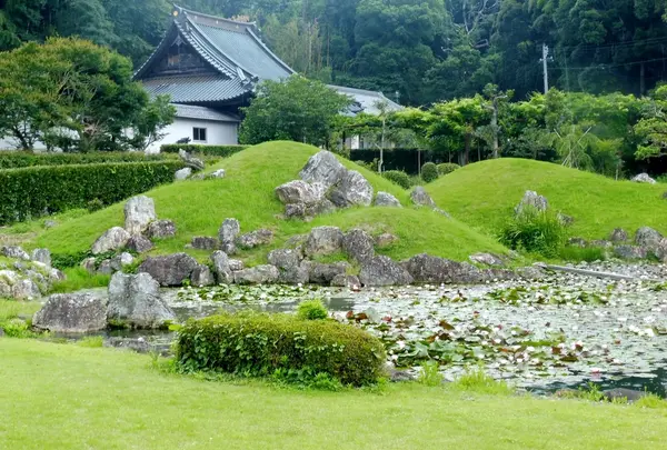 摩訶耶寺