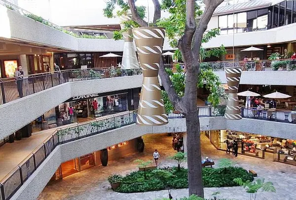 ロイヤル ハワイアン センター