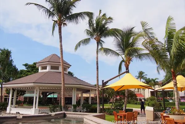 クイーンズ・マーケットプレイス