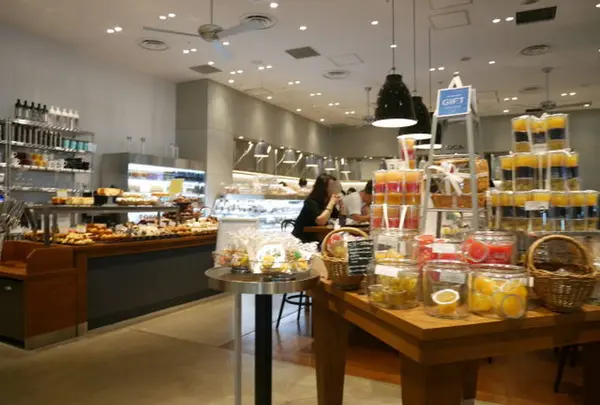 DEAN ＆ DELUCA 新宿NEWoMan
