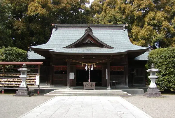 都萬神社