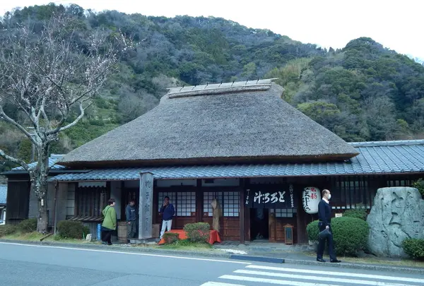 丸子宿（まりこじゅく）～とろろ汁の 丁子屋