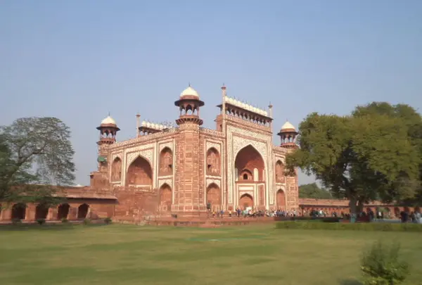 Tourist Guide Agra India