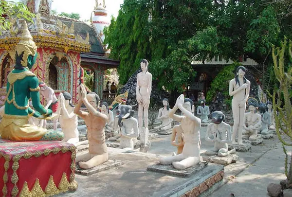 Wat Tawet Klang