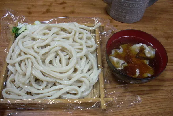 手打うどんさわだ