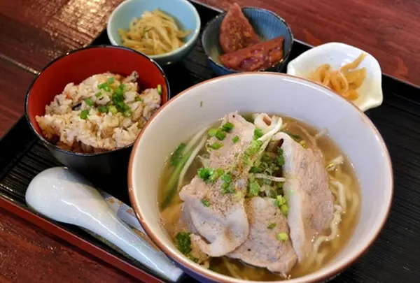 古民家食堂 ゆくる