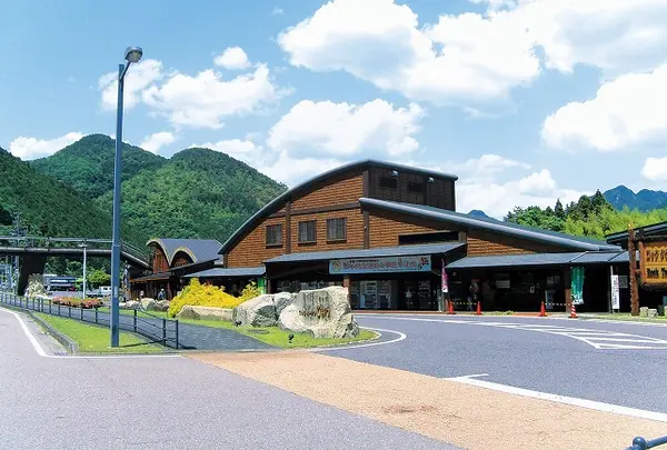 道の駅 ロック・ガーデンひちそう