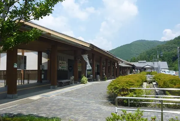 道の駅　織部の里もとす