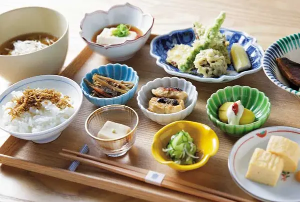 居様 / IZAMA