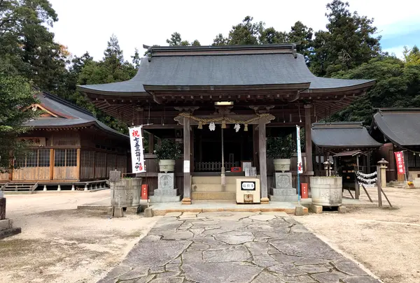 仁壁神社