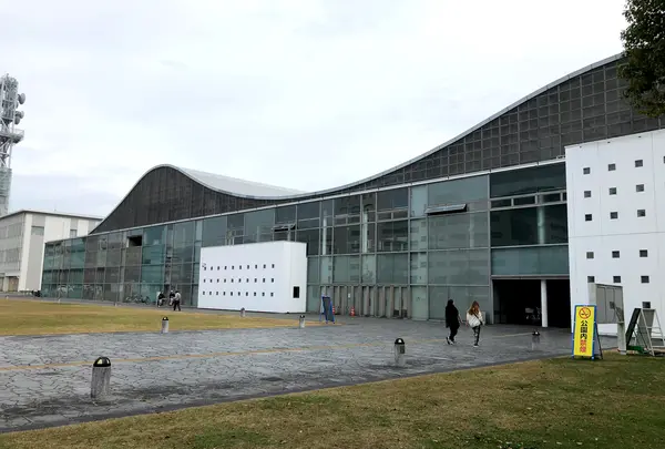 山口情報芸術センター