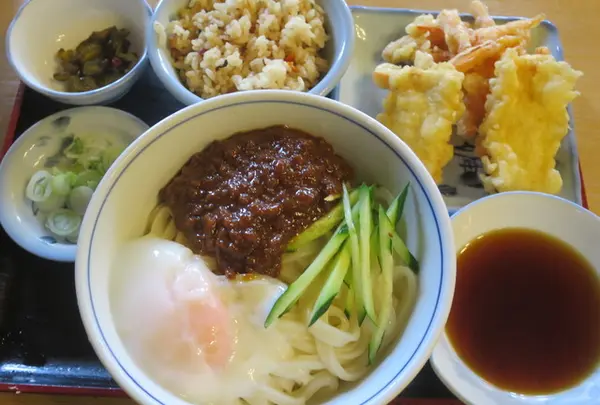 手打ちうどん そば 子亀