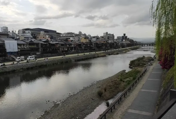 鴨川