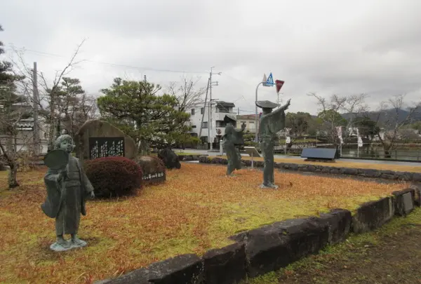 丹波篠山市役所